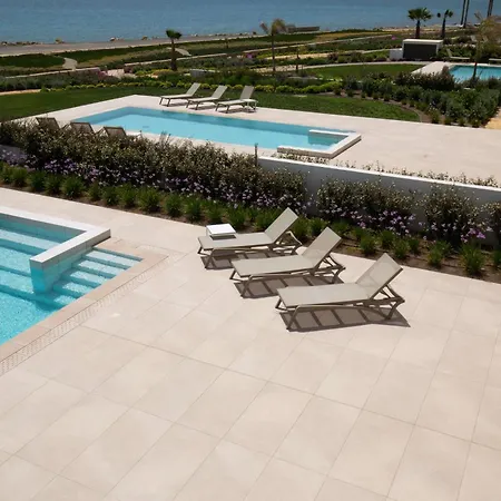 Phaedrus Living Serenity Waves No 5 Villa Lárnaka